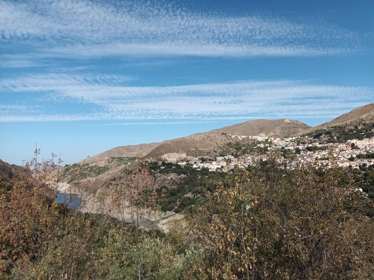 Apartamento El Pilar Güéjar Sierra Eksteriør billede