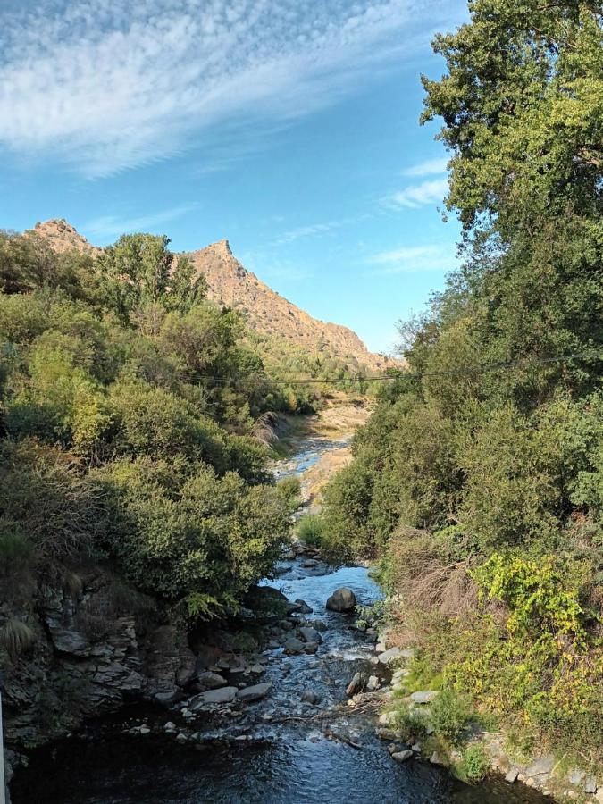Apartamento El Pilar Güéjar Sierra Eksteriør billede